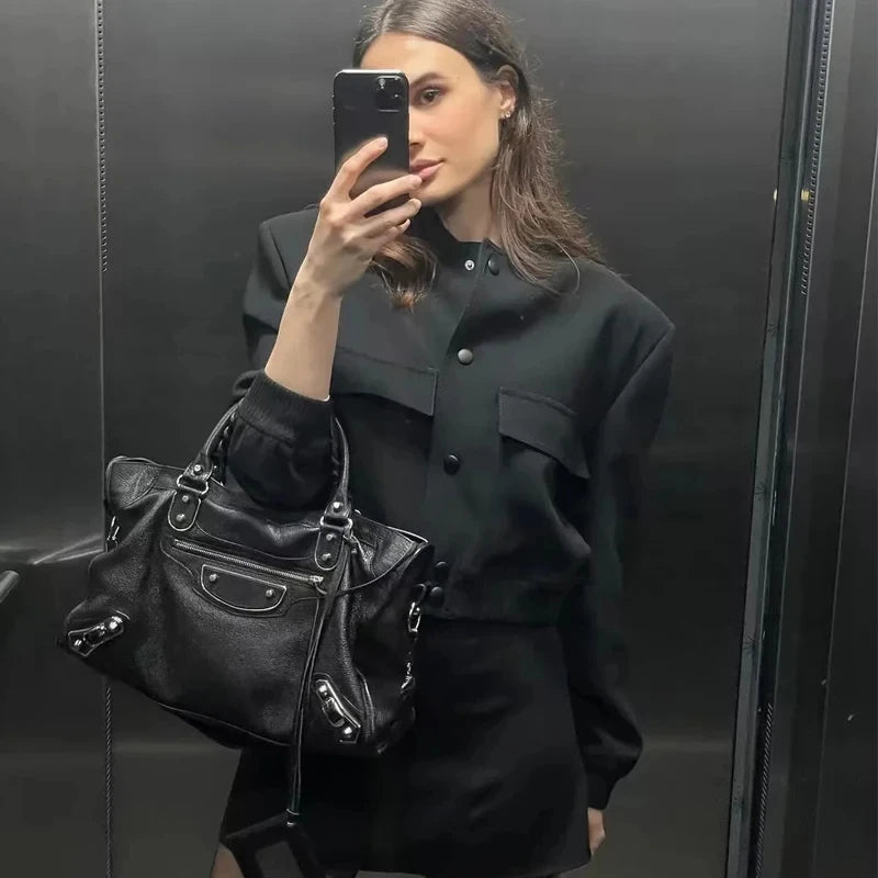 1 Uds. Chaqueta Bomber para mujer, abrigo blanco con botones para otoño e invierno, chaquetas recortadas de aviador de béisbol para mujer, prendas de vestir exteriores cortas de manga larga