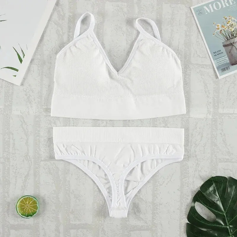 Conjunto de ropa interior de 2 piezas para mujer, bragas sexys, Bralette sin costuras, lencería femenina, Top corto sin mangas suave